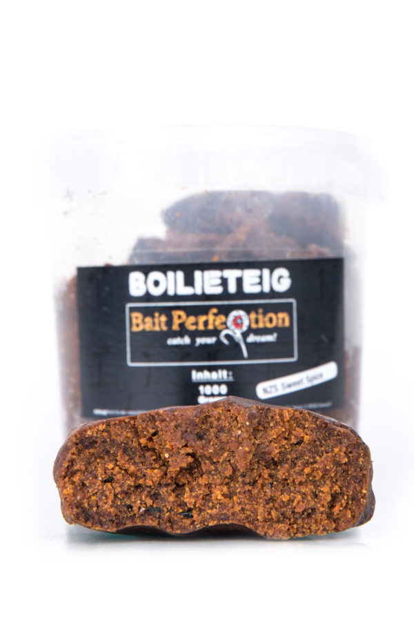 NZS Sweet Spice Boilieteig aus der Kategorie Boilies und Boilieteig im Onlineshhop Bait-Perfection.de